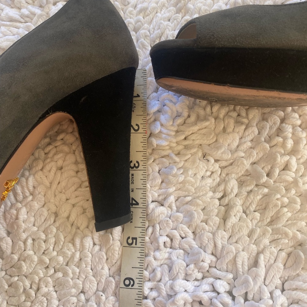 Prada Suede shoes - Picture 6 of 7